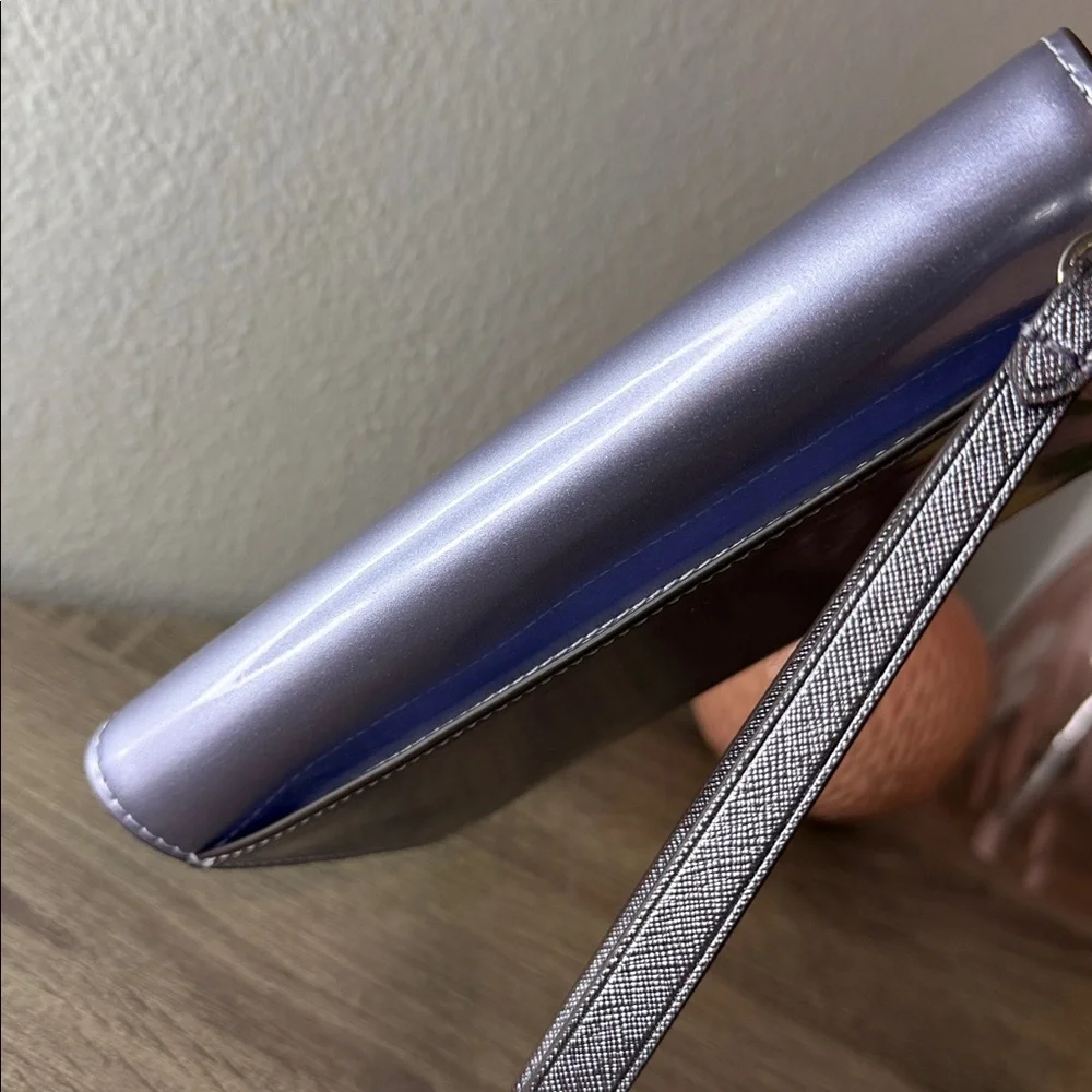 Kate Spade Metallic Lilac Wristlet NWOT - Picture 15 of 15